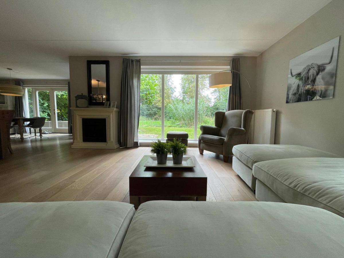 Villa Calma Rust Ruimte Luxe Inclusief Private Jacuzzi Zeewolde Exterior foto