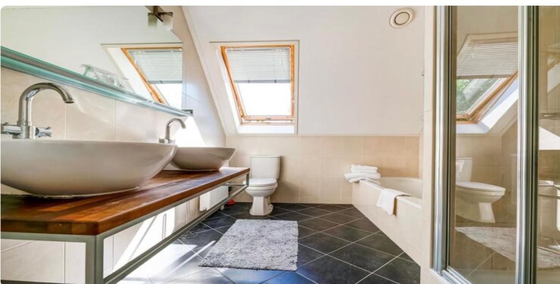 Villa Calma Rust Ruimte Luxe Inclusief Private Jacuzzi Zeewolde Exterior foto